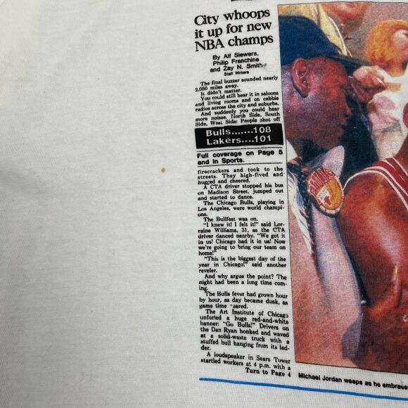 RARE Chicago Bulls 1991 Sun Times Tee Shirt XL Michael Jordan Bulls Win It! - Picture 5 of 8